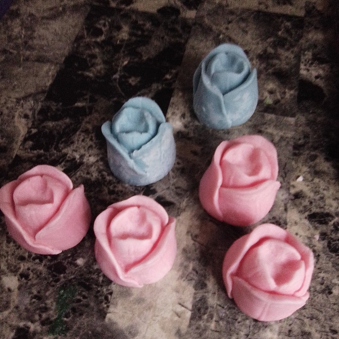 Rose wax melts/ rose tea lights